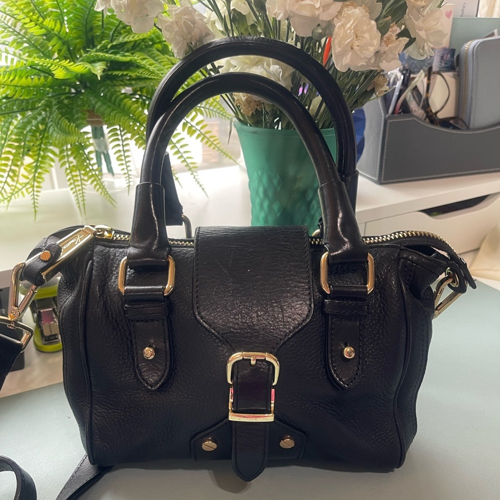Kenneth Cole Black Leather w/ Gold hardware Cross body purse.